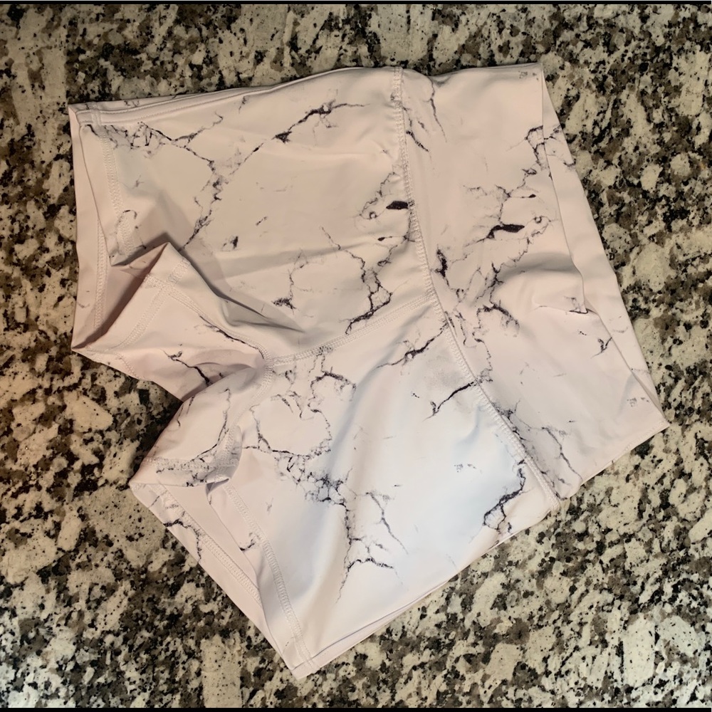 Buffbunny marble high waist shorts